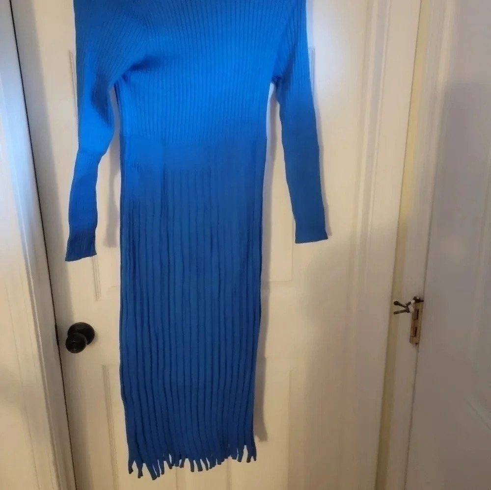 Ran Rui 𝅺dress - Picture 4 of 4